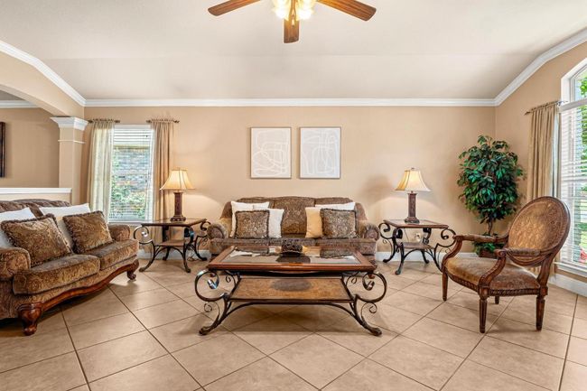 2527 Pearson Way, House other with 4 bedrooms, 2 bathrooms and 4 parking in Round Rock TX | Image 7