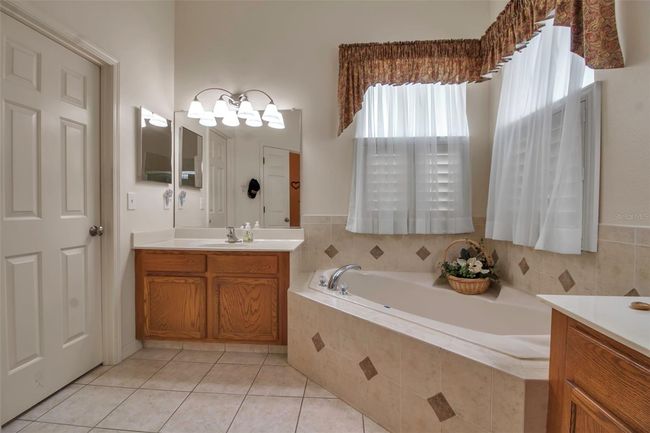 4706 Josselin Pl, House other with 4 bedrooms, 2 bathrooms and null parking in PARRISH FL | Image 52