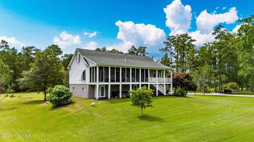 538 Mills Rd, Oriental, NC, 28571-8807 | Card Image