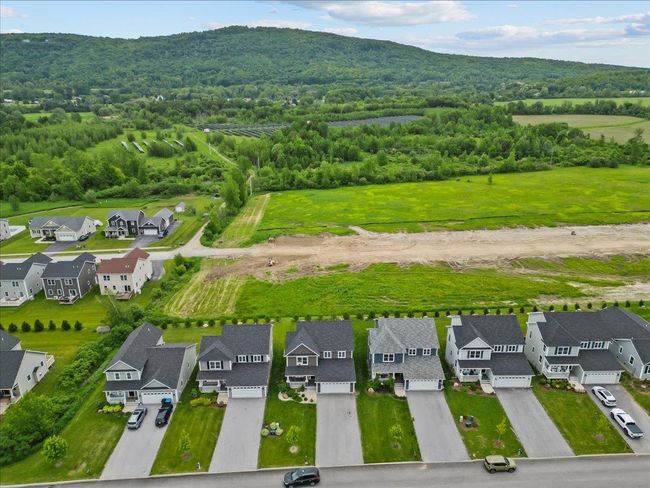 862 Harbor View Dr, Condo with 3 bedrooms, 3 bathrooms and null parking in Saint Albans VT | Image 44