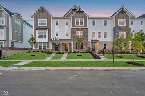 5720 Boynton Dr, Noblesville, IN, 46062-7212 | Card Image