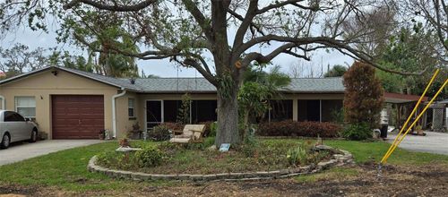 7054 Hibiscus Ave S, SOUTH PASADENA, FL, 33707-2853 | Card Image