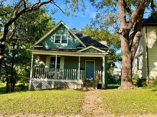 1112 N Gaines Street, Davenport, IA, 52804 | Card Image