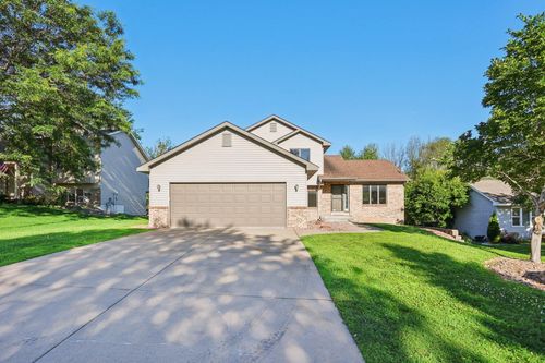 1504 Monarch St, Shakopee, MN, 55379-3357 | Card Image
