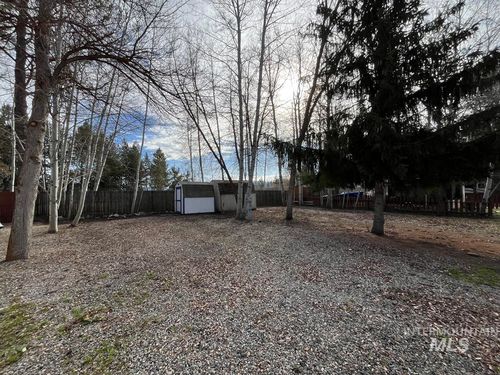 25 F St, Cascade, ID, 83611 | Card Image