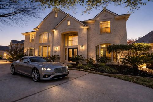 9723 Willowbridge Park Blvd, Houston, TX, 77064-7464 | Card Image