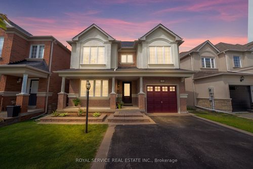 26 Batt Cres, Ajax, ON, L1T4M2 | Card Image