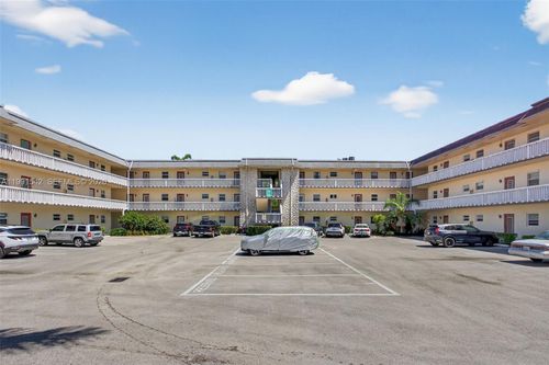 202-4299 Nw 16th St, Lauderhill, FL, 33313 | Card Image