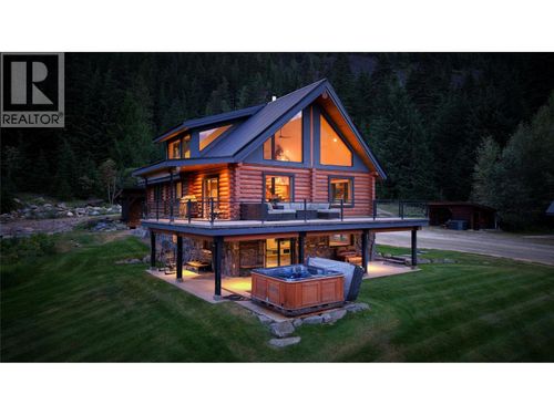6580 Highway 6, Ymir, BC, V0G2K0 | Card Image
