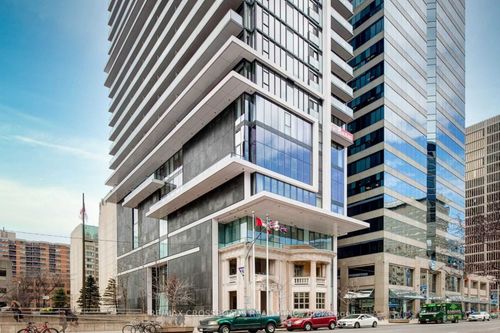 3803-426 University Ave, Toronto, ON, M5G1S9 | Card Image