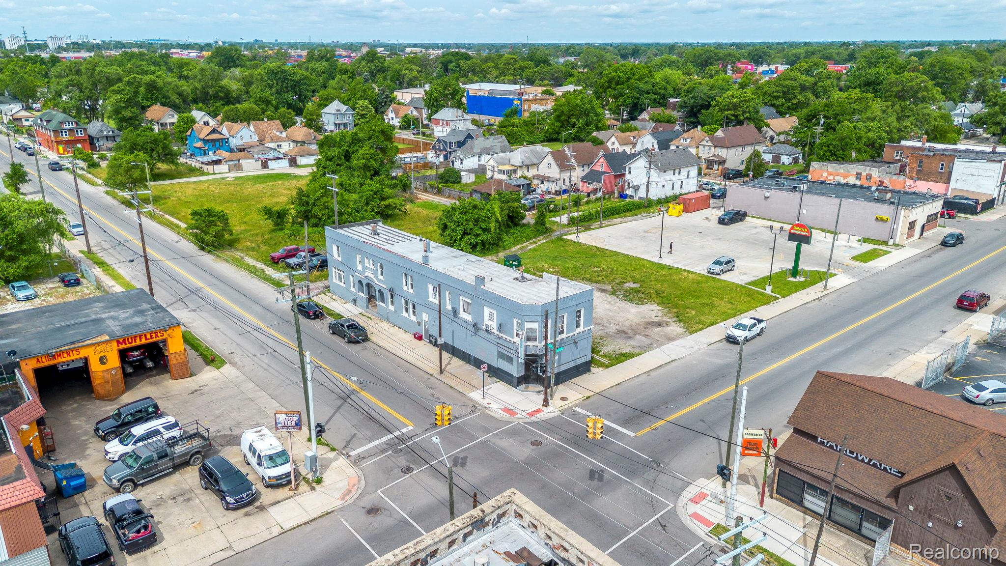Commercial Lease in Detroit