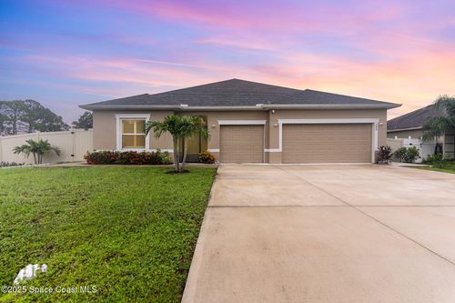 399 Calcutta Ave Nw, PALM BAY, FL, 32907-1838 | Card Image