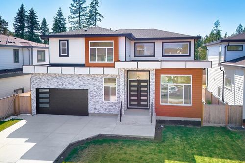 2715 201 St, Langley, BC, V2Z0B6 | Card Image