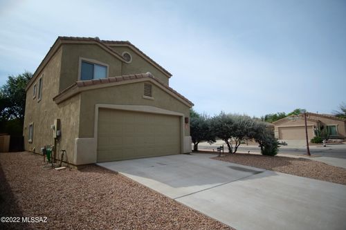 98 E Calle Puente Azul, Sahuarita, AZ, 85629-8709 | Card Image
