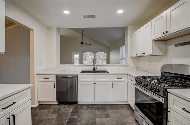 2016 Ravenscroft Dr, House other with 3 bedrooms, 3 bathrooms and null parking in Austin TX | Image 15