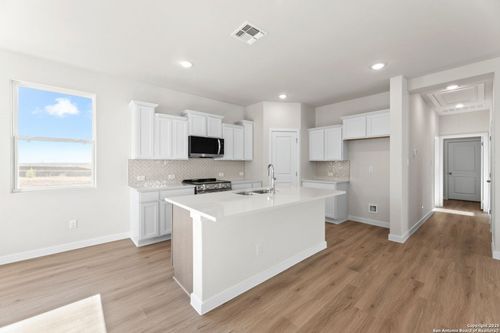 767 Langston Ln, New Braunfels, TX, 78130-0612 | Card Image