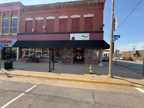 128 W Main St, Anthony, KS, 67003-2745 | Card Image