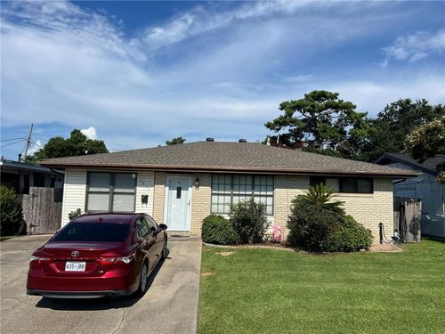 3911 Connecticut Ave, Kenner, LA, 70065-3023 | Card Image