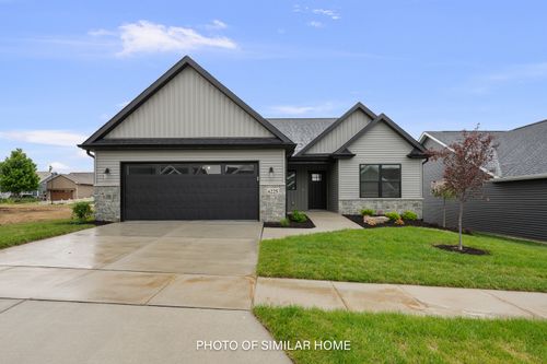 6303 College Ave, Davenport, IA, 52807-4601 | Card Image