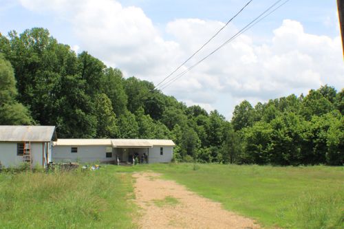 2456 Ray Bluff Rd, Unincorporated, TN, 38053 | Card Image