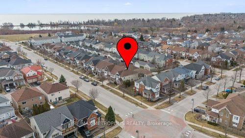 886 Audley Rd S, Ajax, ON, L1Z1L7 | Card Image