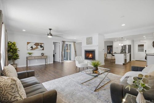 7617 Prairie Mound Way, San Diego, CA, 92139-1310 | Card Image