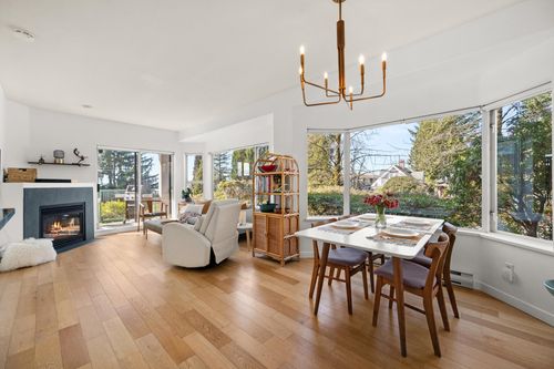 103-177 W 5th St, North Vancouver, BC, V7M1J6 | Card Image