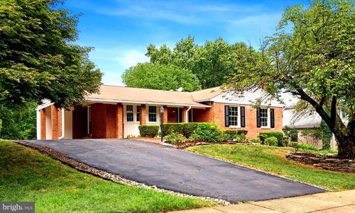 1940 Powhatan St, FALLS CHURCH, VA, 22043-1804 | Card Image