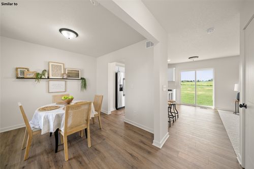 2517 11th St Ne, Bondurant, IA, 50035-2705 | Card Image