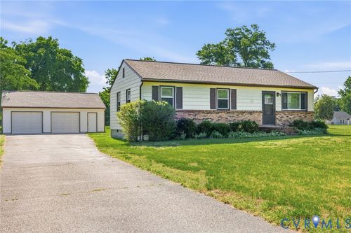 15219 Spruce Avenue, Chester, VA, 23836 | Card Image
