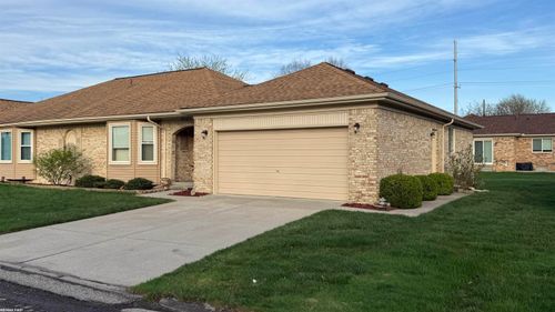 34300 Sycamore Drive, Fraser, MI, 48026 | Card Image