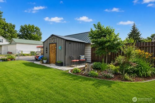 124 N 3rd St, Coulee City, WA, 99115-5132 | Card Image
