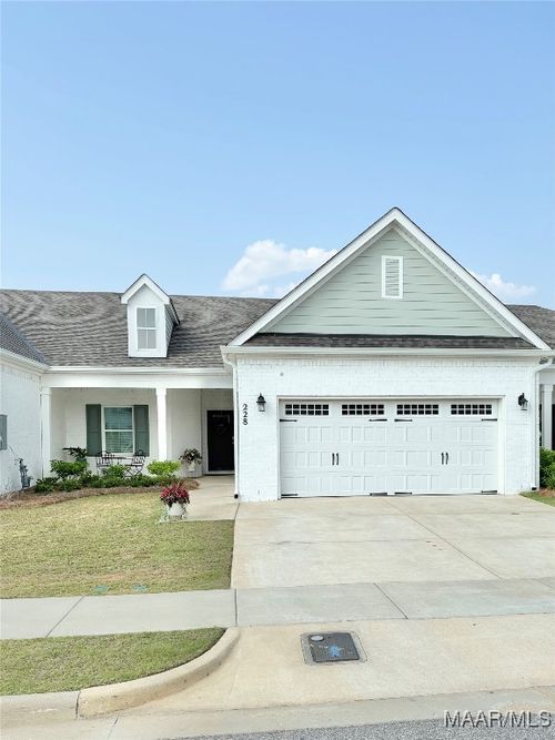 228 Royal Oaks Dr, Pike Road, AL, 36064-2491 | Card Image