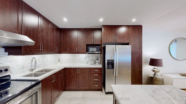 54 - 15 Pebble Byway, Condo with 3 bedrooms, 1 bathrooms and null parking in North York ON | Image 12