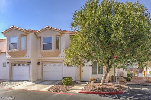 4029 Castle Cove Dr, Las Vegas, NV, 89108-6307 | Card Image