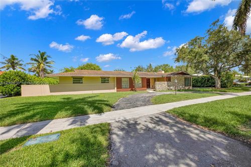 11800 Sw 72nd Ave, Pinecrest, FL, 33156-4638 | Card Image