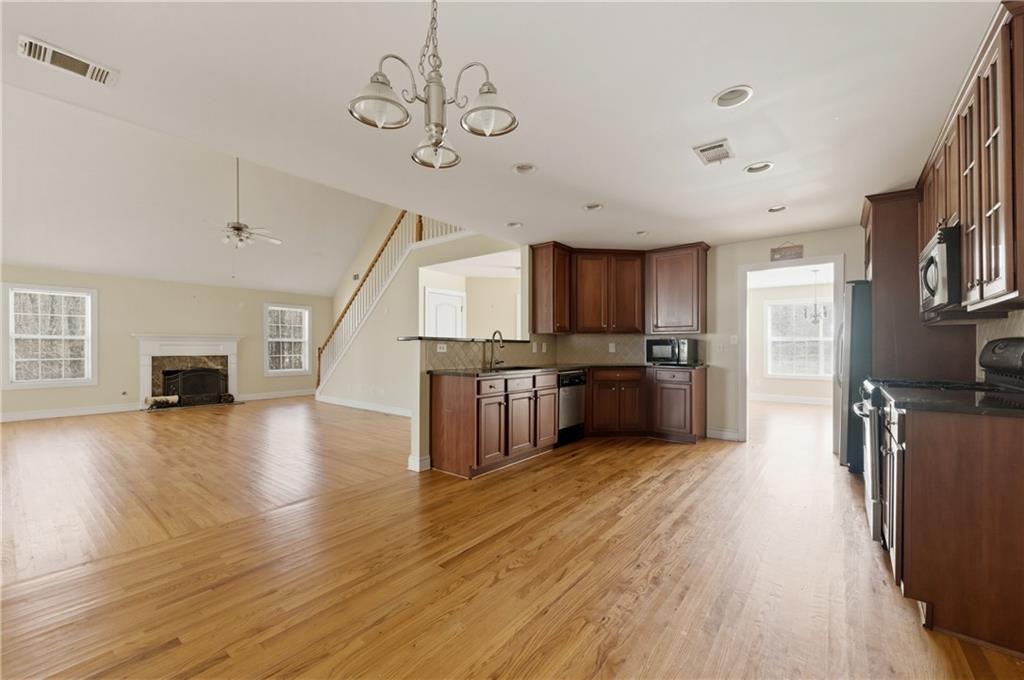 Residential in Palmetto 4
