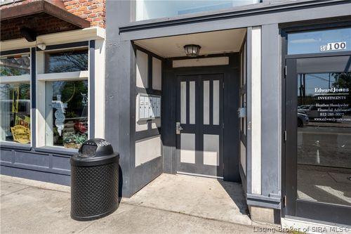 b-240 Spring St, Jeffersonville, IN, 47130-3372 | Card Image