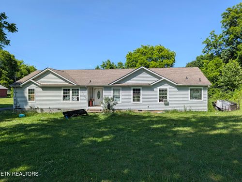 2315 Tuckaleechee Pike, Maryville, TN, 37803 | Card Image