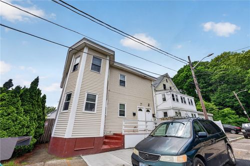 6 Dorr St, Providence, RI, 02908-5310 | Card Image