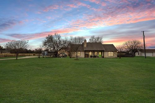 1934 County Road 134, Hutto, TX, 78634-5209 | Card Image