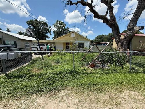 311 E Magnolia Ave, Eunice, LA, 70535-3425 | Card Image