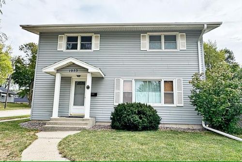 1053 N 24th St, Fort Dodge, IA, 50501-2815 | Card Image