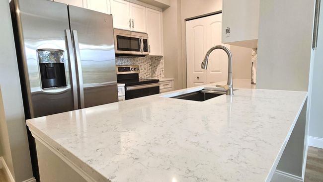 APT-521 - 630 S Sapodilla Ave, Condo with 2 bedrooms, 2 bathrooms and null parking in West Palm Beach FL | Image 10