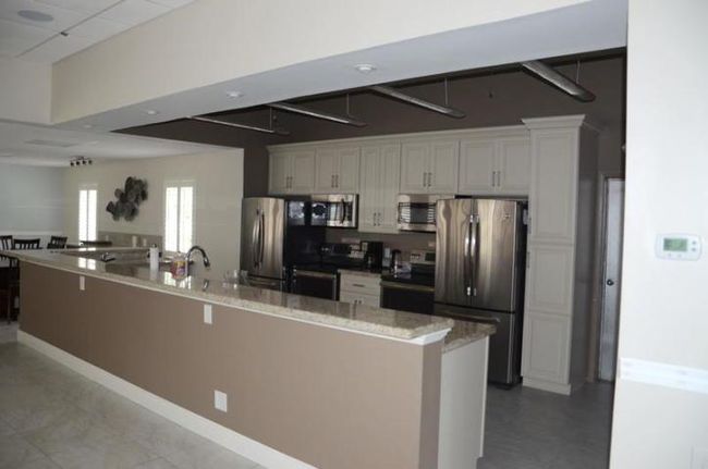 APT-715 - 2440 Sw 22 Nd Ave, Condo with 2 bedrooms, 2 bathrooms and null parking in Delray Beach FL | Image 31