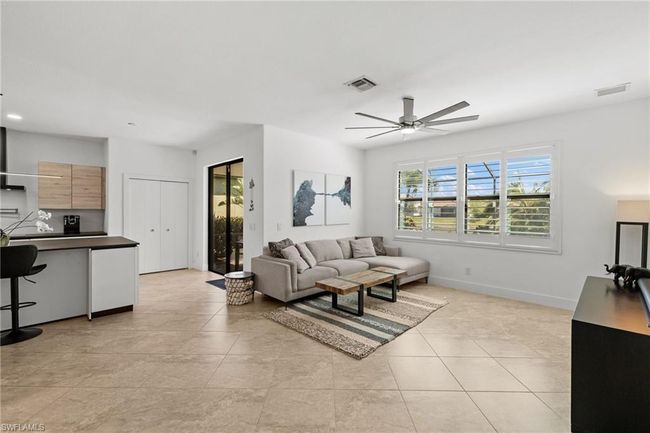 4764 Formosa Dr, House other with 5 bedrooms, 3 bathrooms and 3 parking in NAPLES FL | Image 8
