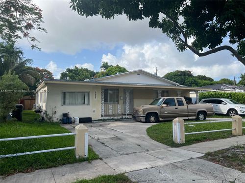 6685 Nw 39th St, Virginia Gardens, FL, 33166-6931 | Card Image