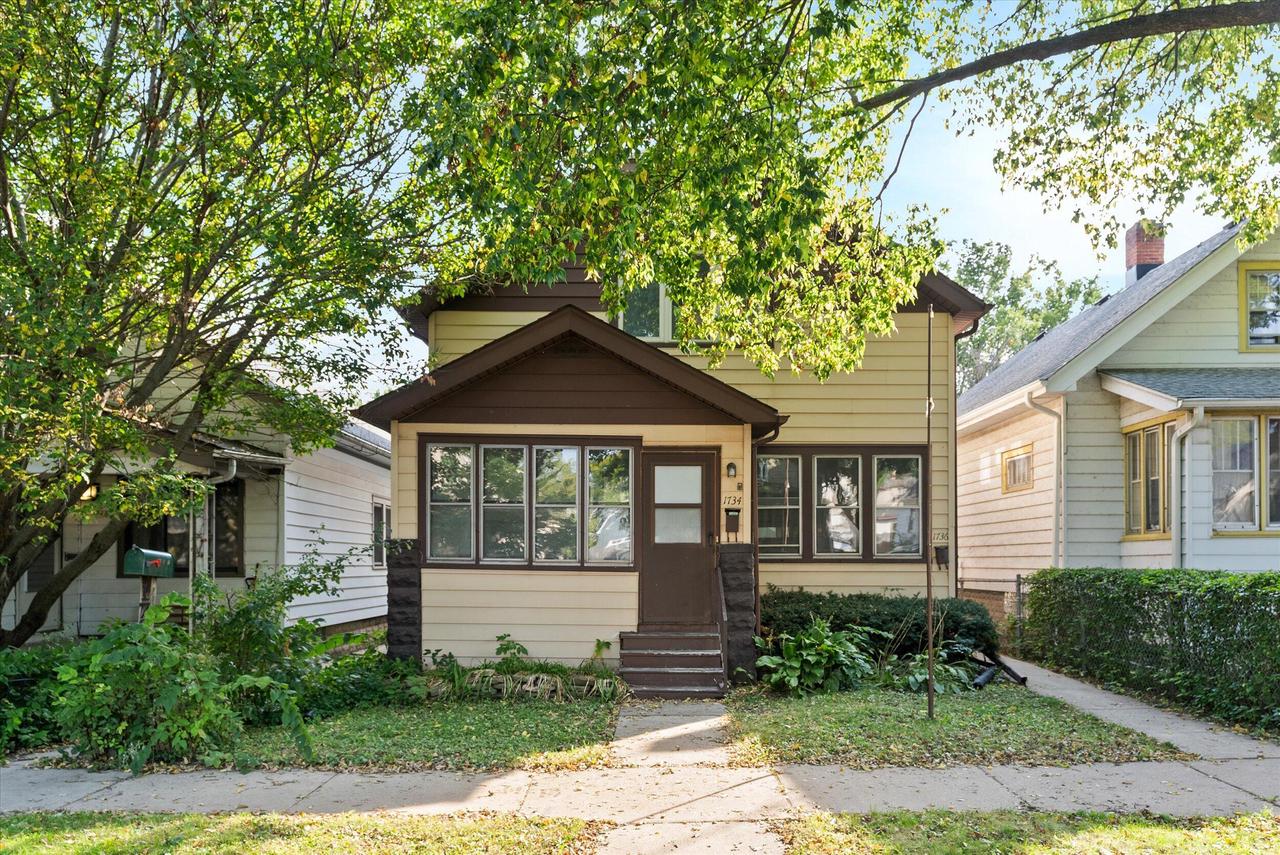 61st St, Milwaukee, WI 53214