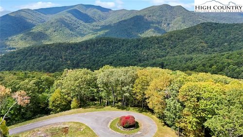 10 Mountain Laurel Parkway, Newland, NC, 28657 | Card Image