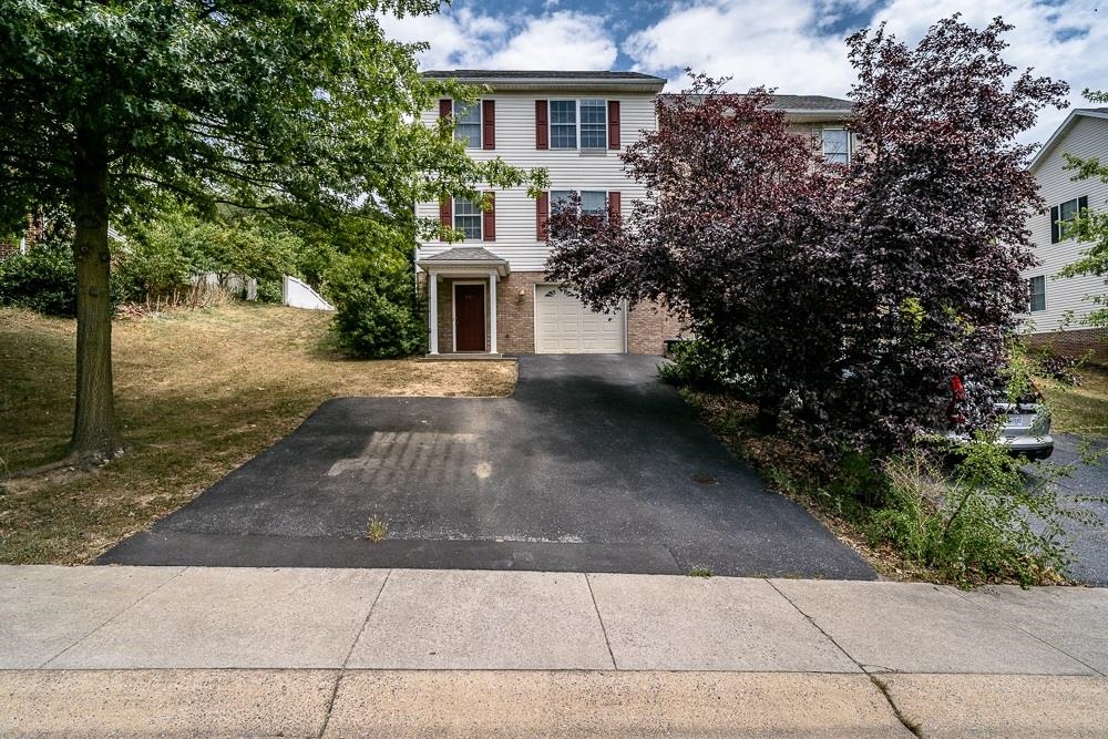 Pointe Dr, Harrisonburg, VA 22801